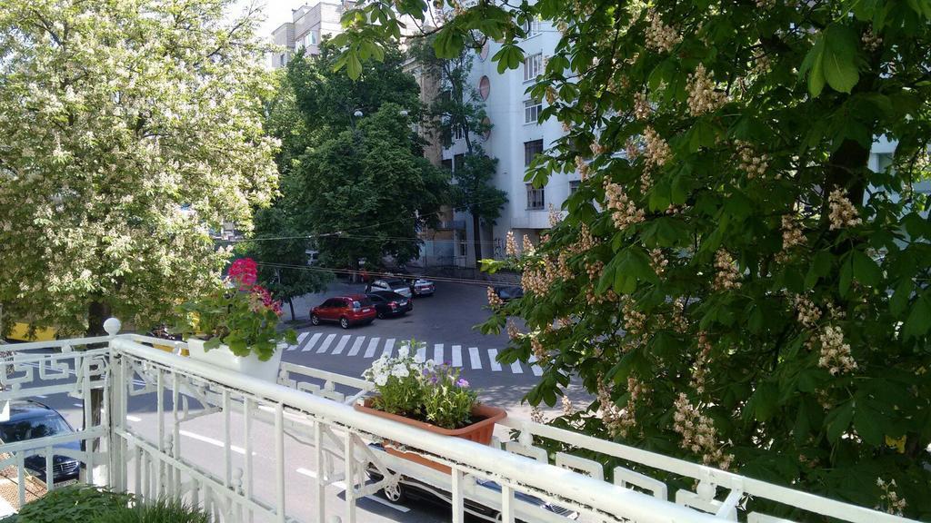 Maison Blanche Kyiv City Center Ngoại thất bức ảnh